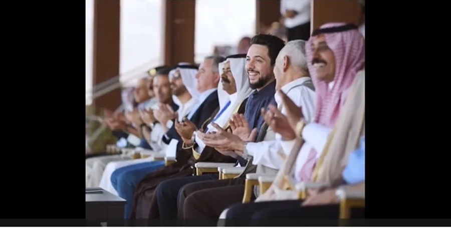 ولي العهد: أجواء مميزة في مهرجان الهجن والشعر النبطي