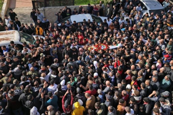 نابلس: تشييع جثمان الشهيد صنوبر في يتما جنوب نابلس