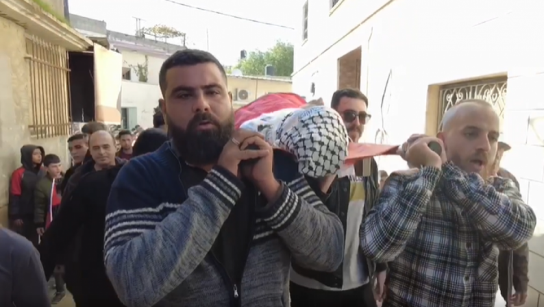 تشييع جثمان الشهيد الفتى شريف الشاعر إلى مثواه الأخير في الجلمة