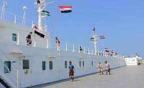 الحوثيون: استهدفنا اليوم سفينتين "إسرائيليتين" في باب المندب