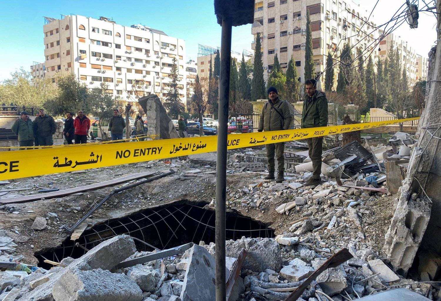 6 قتلى بينهم مقاتلون موالون لإيران بقصف (إسرائيلي) على دمشق