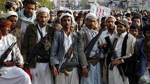 اليمن.. الحوثي يشير لغارتين أميركية وبريطانية على منطقة الجبانة في الحديدة