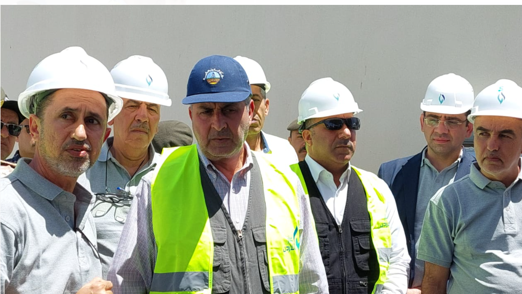 وزير الطاقة يفتتح محطة الغاز الطبيعي المضغوط في الريشة