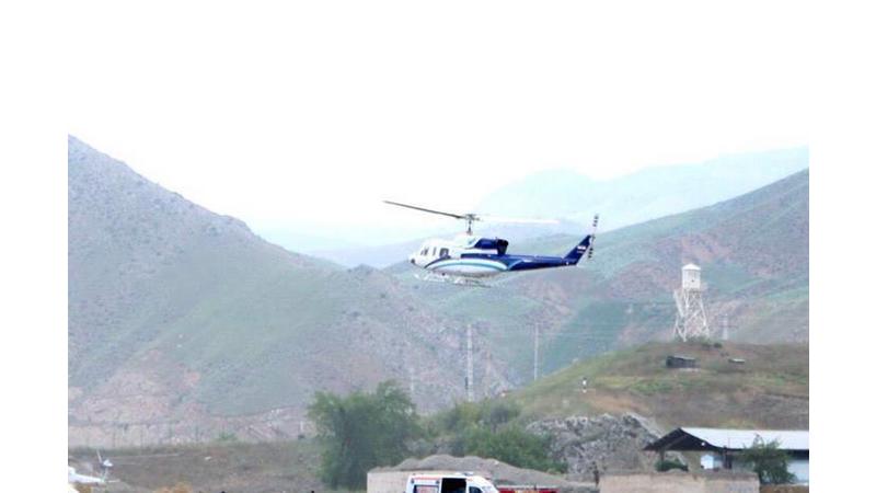 الهلال الأحمر الإيراني يعلن العثور على جثامين من كانوا على متن المروحية
