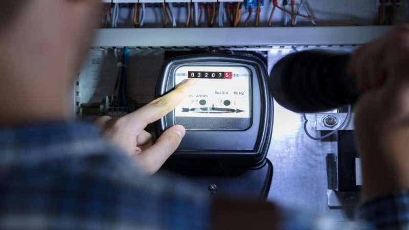 تثبيت تعرفة بند فرق أسعار الوقود لشهر حزيران بقيمة صفر