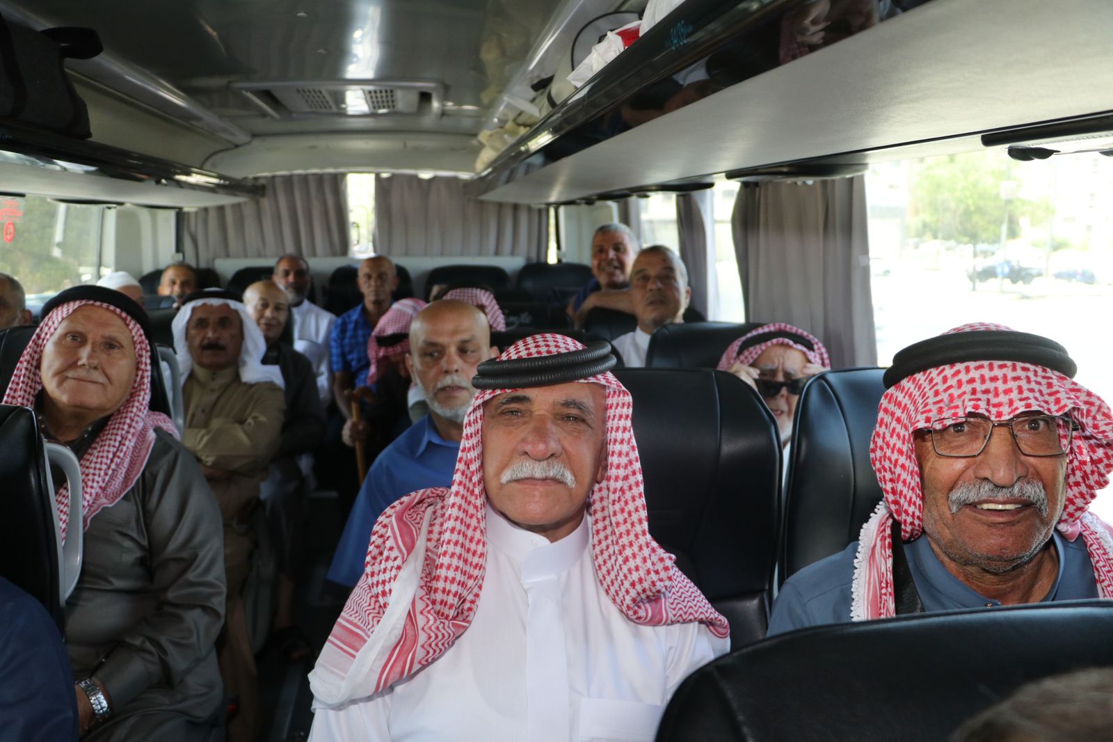 "المتقاعدين العسكريين" تُسيّر رحلتها الثانية لأداء العمرة لعام 2025