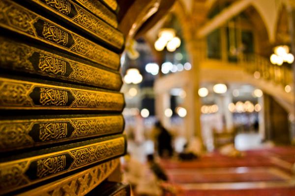 في مادبا.. جار مسيحي يطبع 100 مصحف عن روح جارتهم المسلمة