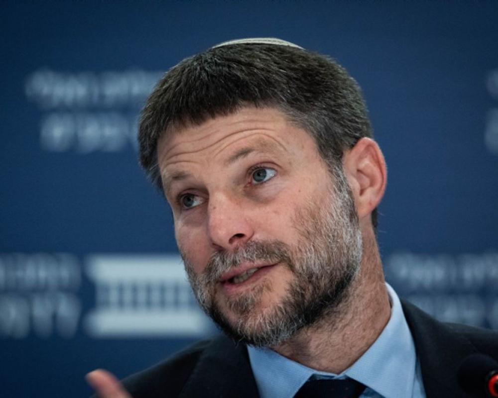 سموتريتش يعلّق على عملية القدس: "يجب محو السلطة الفلسطينية عن الخريطة"
