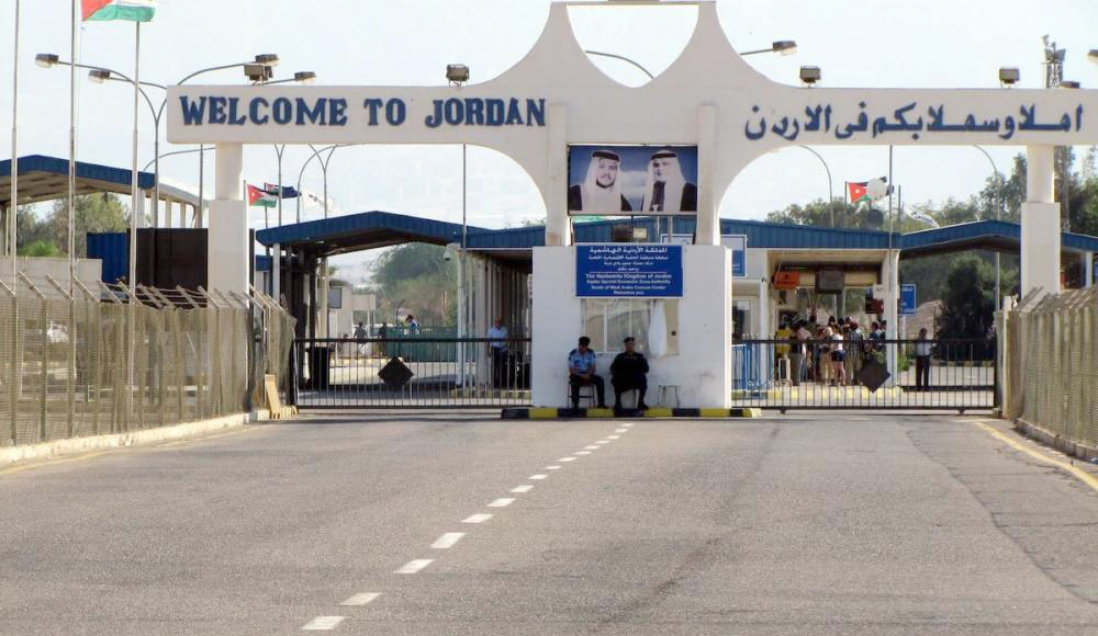 الأمن العام: إيقاف حركة المسافرين عبر جسر الملك حسين بعد إغلاقه من الجانب الآخر