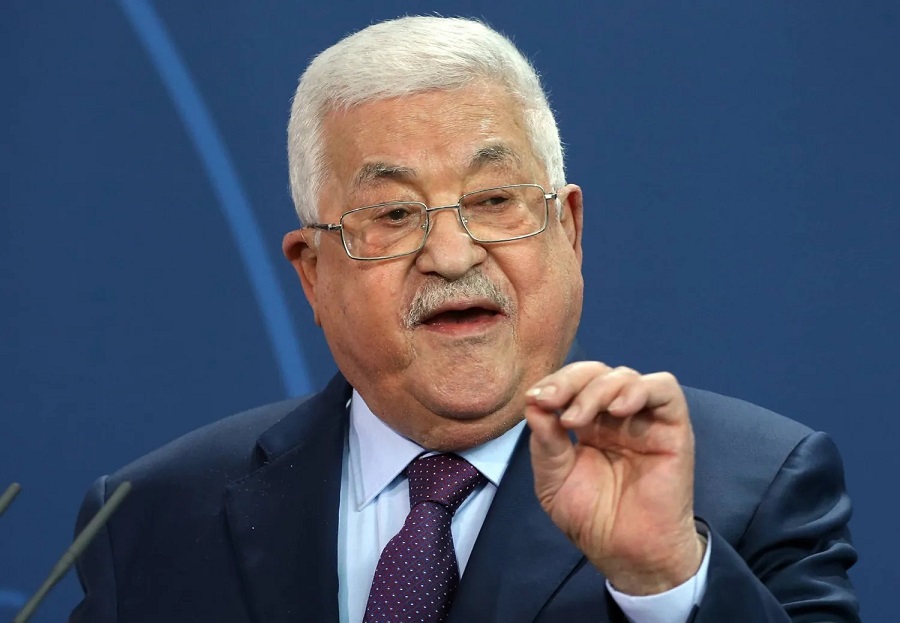 عباس يجري فحوصات في أحد مستشفيات عمّان